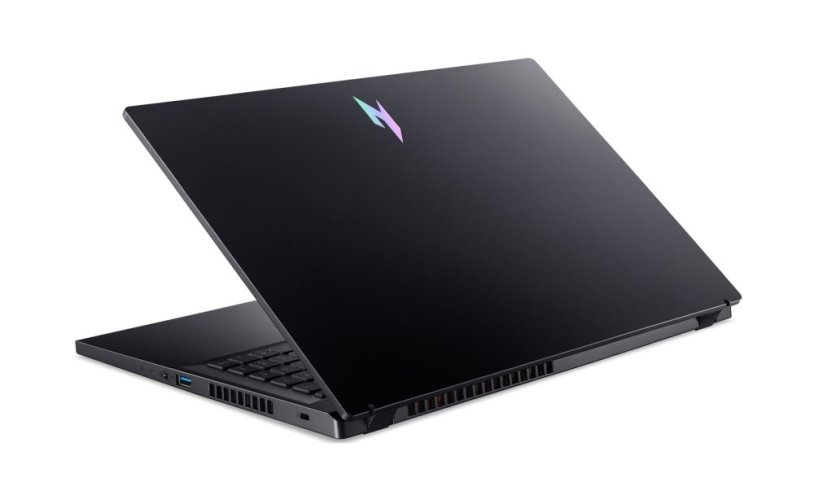 Acer Nitro V 15 (ANV15-41-R0P6) Ryzen 5 6600H / 16GB / 1TB SSD / 15,6" FHD / GF3050 / W11 Home / černá