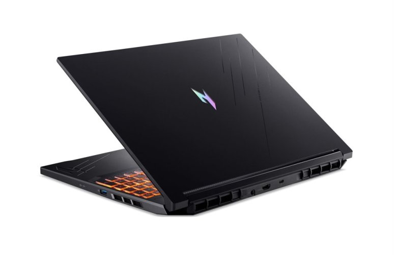 Acer Nitro V 16 / ANV16-71-7605 / i7-14650HX / 16" / 2560x1600 / 32GB / 1TB SSD / RTX 4060 / W11H / Black / 2R